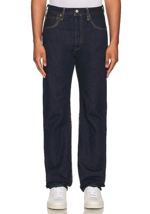 LEVI'S Straight 501 Onewash Jean in Blue. Size 28, 30, 32, 33.