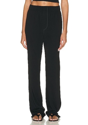Eterne Lounge Pant in Black - Black. Size XS (also in L, M, S).