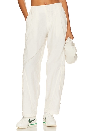 Free People x FP Movement Mesmerize Me Pant in Ivory. Size XL.