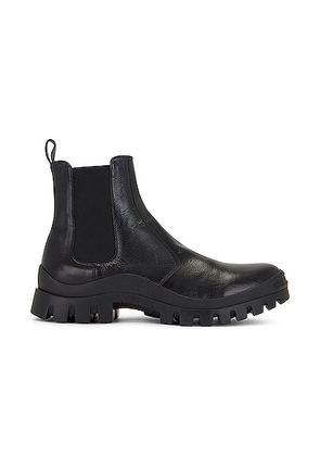 The Row Greta Winter Boot in Black - Black. Size 41 (also in 40, 42, 43, 44).