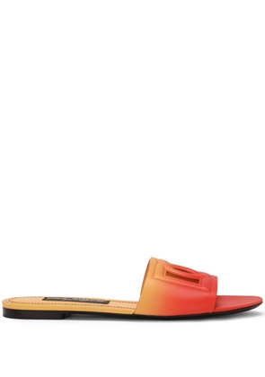 Dolce & Gabbana DG-appliqué ombré slippers - Orange