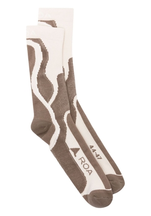 ROA two-tone intarsia-knit socks - Brown