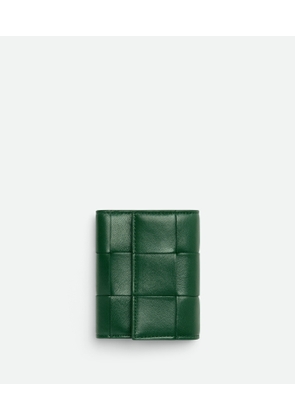 Bottega Veneta Cassette Tri-fold Zip Wallet - Green - Woman - Lambskin