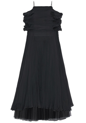 chanel Chanel 2002 Flowy Dress in Black - Black. Size 36 (also in ).