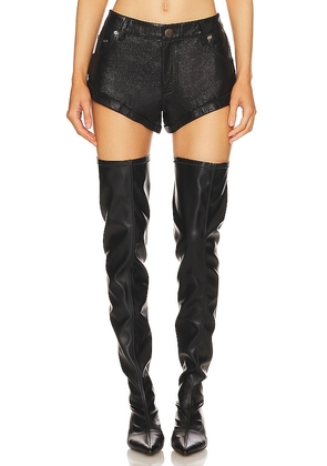 One Teaspoon Leather Bandits Short in Black. Size 24, 26, 27, 29, 34.