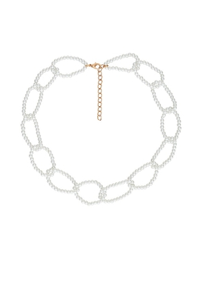 Amber Sceats x REVOLVE Lexi Necklace in White.