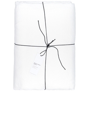 HAWKINS NEW YORK Simple Linen Queen Duvet Cover in White.