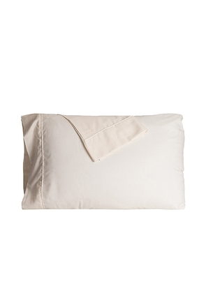 Ettitude Standard Linen+ Pillowcase Set in White.