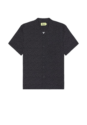 Duvin Design Shadow Cat Shirt in Black. Size L, S, XL/1X.