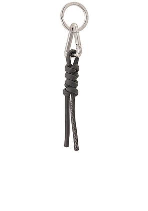 Bottega Veneta Triangle Knot Key Ring Nappa in Light Graphite - Grey. Size all.