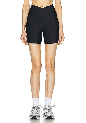 YEAR OF OURS V Waist Biker Short in Black - Black. Size L (also in M, S, XS).