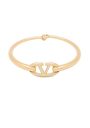 Valentino Garavani V Logo Moon Choker Necklace in Oro - Metallic Gold. Size all.