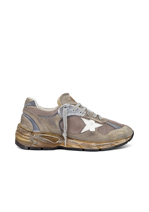 Golden Goose Running Dad Suede Leather Star in Grey. Size 44.