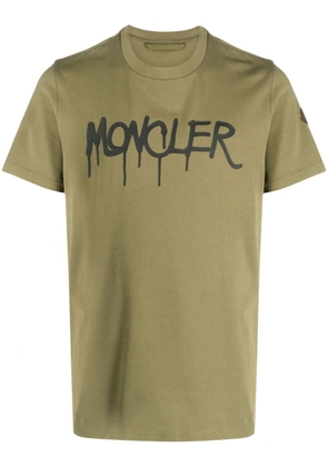 Moncler spray-paint logo-print cotton T-shirt - Green