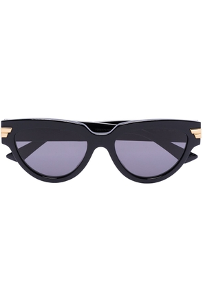Bottega Veneta Eyewear cat eye-frame sunglasses - Black