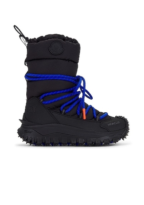 Moncler Trailgrip Apres High Snow Boots in Black - Black. Size 41 (also in 42, 45).