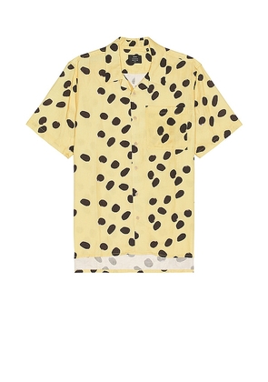 NEUW Curtis Short Sleeve Dot Shirt in Yellow. Size M, S, XL/1X.