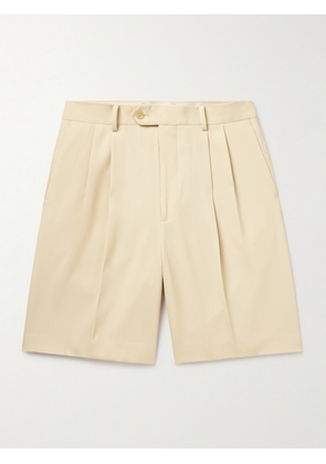 Auralee - Straight-Leg Pleated Wool Max Gabardine Shorts - Men - Yellow - 3