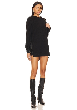 Bobi Oversized Long Sleeve Top in Black. Size L, S, XL, XS.