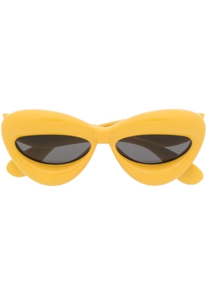 LOEWE EYEWEAR Inflated cat-eye sunglasses - Yellow