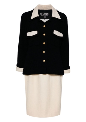 CHANEL Pre-Owned single-breasted bouclé skirt suit - Black