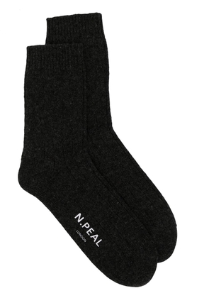 N.Peal logo-detail cashmere socks - Grey