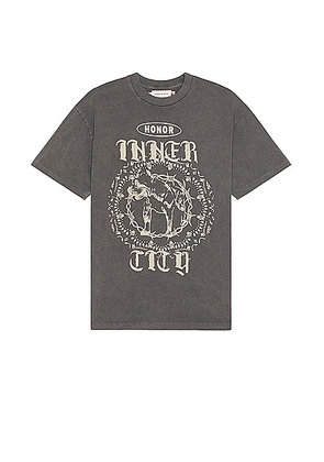 Honor The Gift Barbed Wire Pitbull Short Sleeve Tee in Dark Grey - Grey. Size L (also in M, XL/1X).