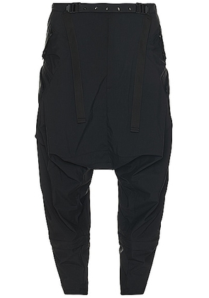 Acronym P30A-E Encapsulated Nylon Articulated Cargo Pant in Black - Black. Size L (also in XL).