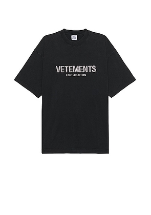 VETEMENTS Crystal Limited Edition T-shirt in Washed Black - Black. Size M (also in L, S).