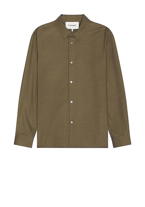 FRAME Brushed Flannel Shirt in Olive. Size M.