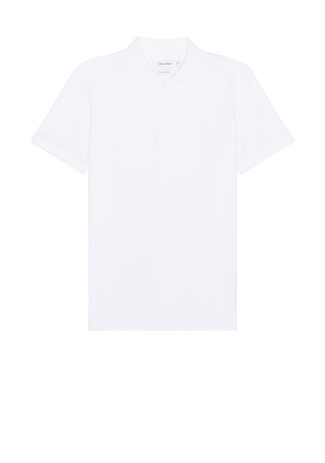 Calvin Klein Smooth Classic Solid Polo in White. Size M, S.