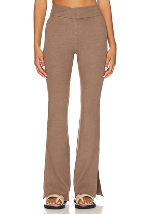 Chaser Party Flare Pant in Taupe. Size M.