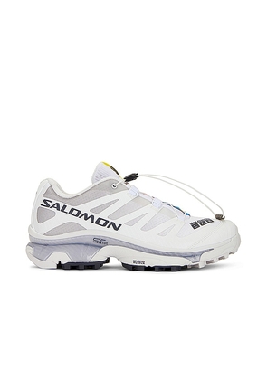 Salomon XT-4 OG Sneaker in White. Size 7.5, 8, 8.5, 9, 9.5.