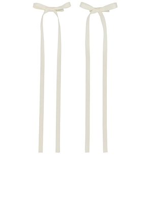 SHASHI Amy Rosette Set Of 2 in Ivory.