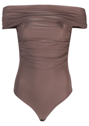 THE ANDAMANE off-shoulder ruched bodysuit - Brown