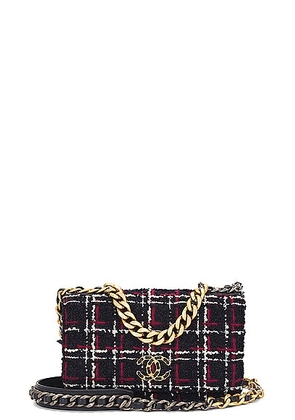 chanel Chanel Matelasse Tweed Chain Flap Shoulder Bag in Navy - Navy. Size all.