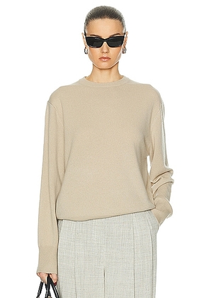 Toteme Crewneck Cashmere Knit Sweater in Fawn - Beige. Size L (also in S).