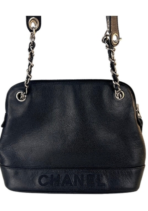 CHANEL Chain Shoulder Bag