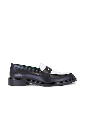 Vinny's Townee Two Tone Penny Loafer in Leather Black - Black. Size 41 (also in 42, 43).