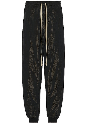 Fear of God Wrinkled Polyester Pintuck Sweatpant in Black - Black. Size L (also in M, S, XL/1X).