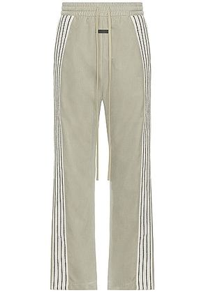 Fear of God Side Stripe Forum Pant in Paris Sky - Taupe. Size L (also in M, XL/1X).
