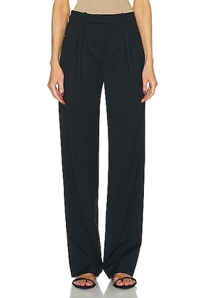 NILI LOTAN Alphonse Pleated Tailoring Pant in Black - Black. Size 4 (also in 2, 6, 8).