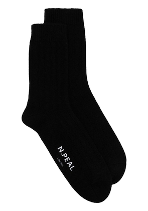 N.Peal logo-print cashmere socks - Black