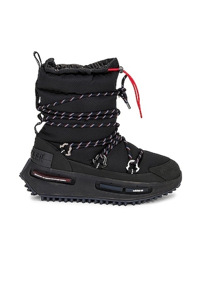 Moncler Genius x Adidas NMD Mid Ankle Boots in Black - Black. Size 42 (also in ).
