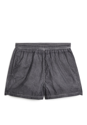 Active Garment-Dyed Shorts - Grey