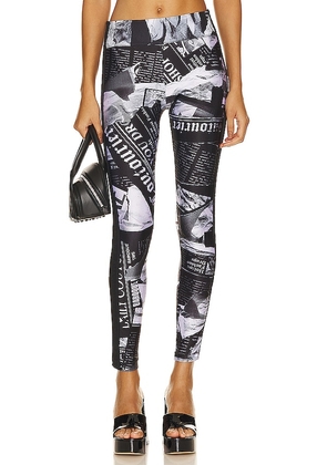 Versace Jeans Couture Leggings in Black,White. Size 36, 40, 42, 44.