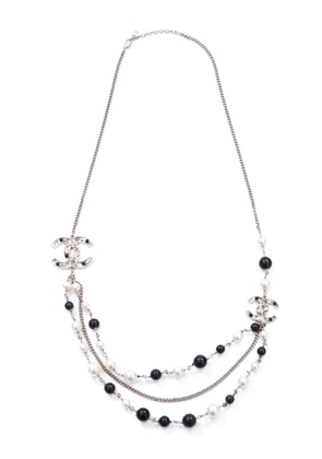 CHANEL Pre-Owned 2008 long CC pearl-embellished necklace - Silver