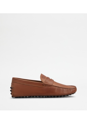 Tod's - Gommino Driving Shoes in Leather, BROWN, 10 - Shoes