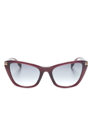 Marc Jacobs Eyewear logo-engraved cat-eye sunglasses - Purple