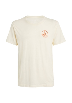 Cotopaxi Logo Llama Print T-Shirt